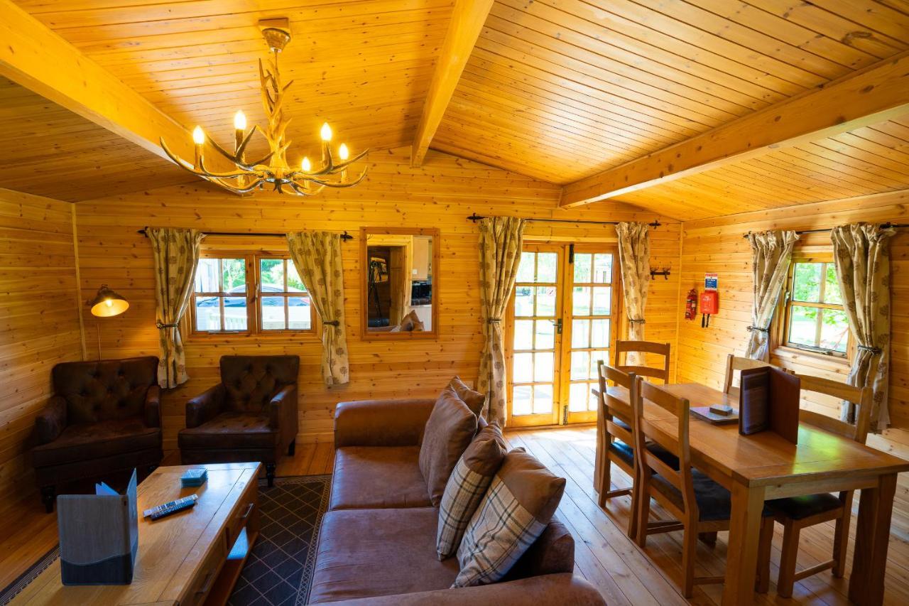 Wall Eden Farm - Luxury Log Cabins And Glamping Highbridge Extérieur photo