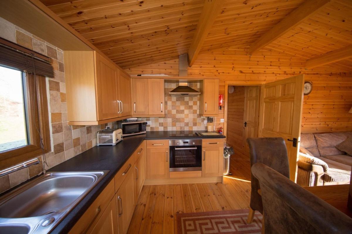 Wall Eden Farm - Luxury Log Cabins And Glamping Highbridge Extérieur photo