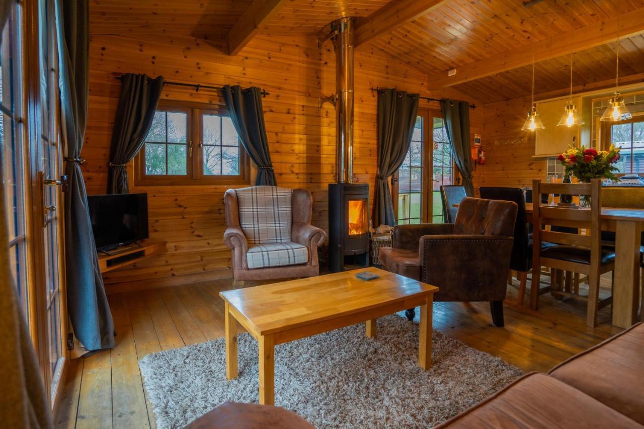 Wall Eden Farm - Luxury Log Cabins And Glamping Highbridge Extérieur photo