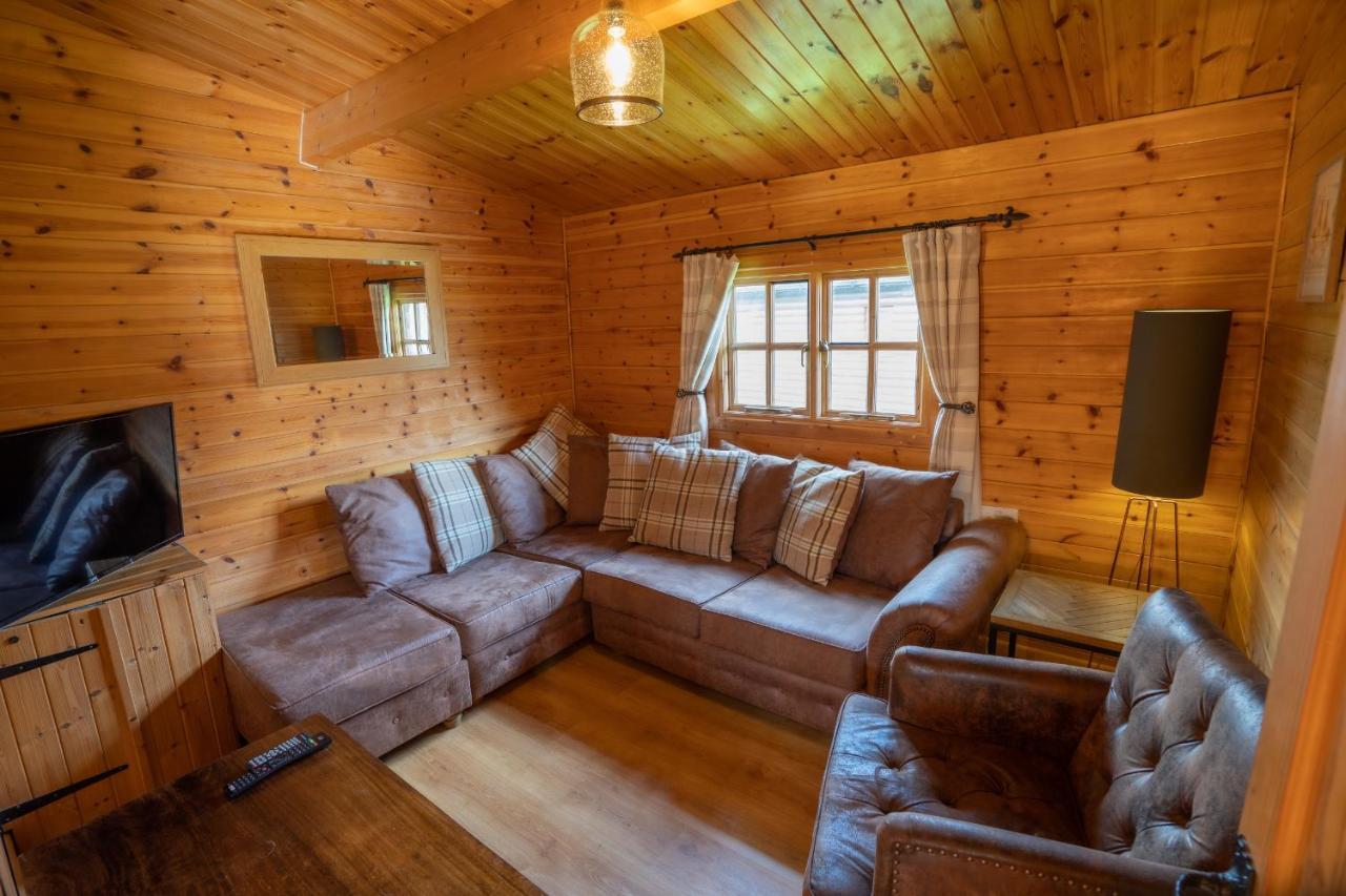 Wall Eden Farm - Luxury Log Cabins And Glamping Highbridge Extérieur photo