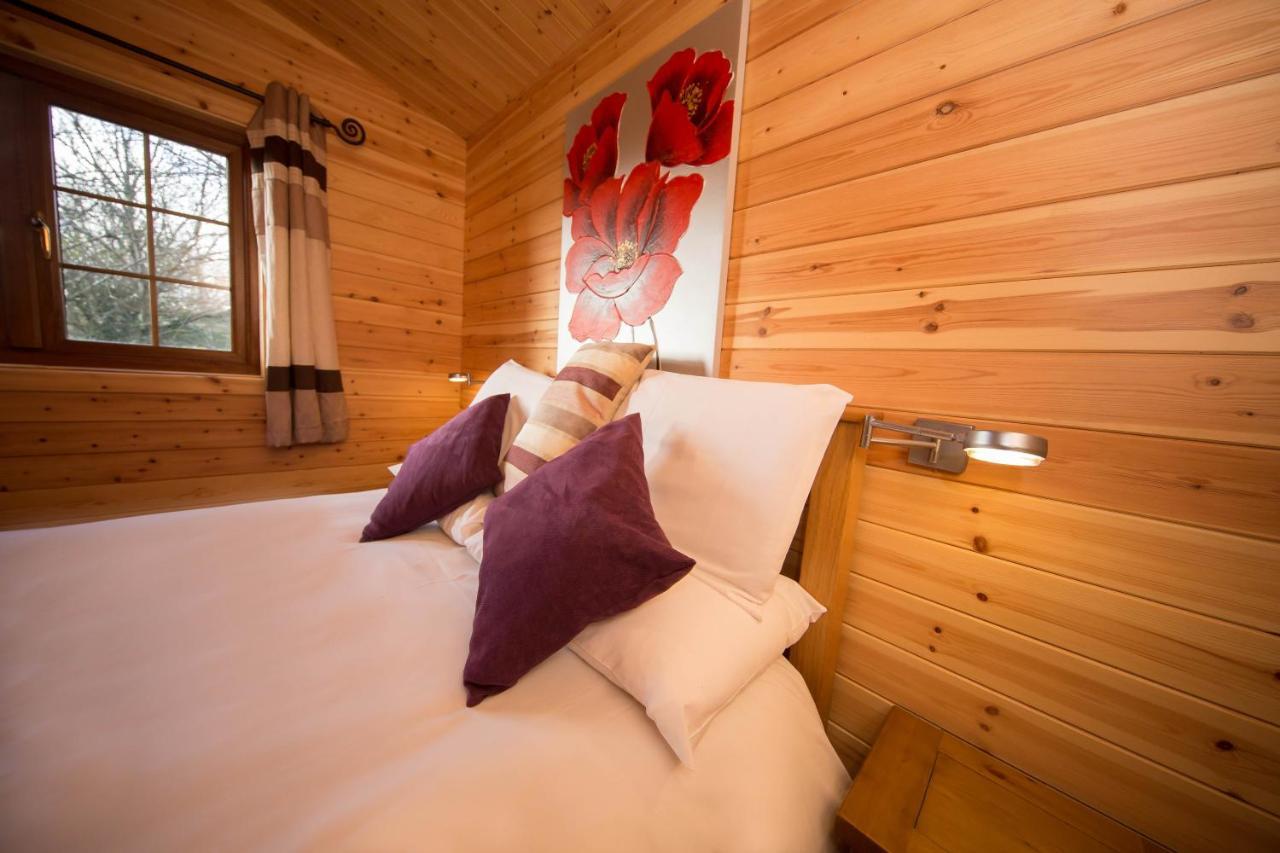 Wall Eden Farm - Luxury Log Cabins And Glamping Highbridge Extérieur photo